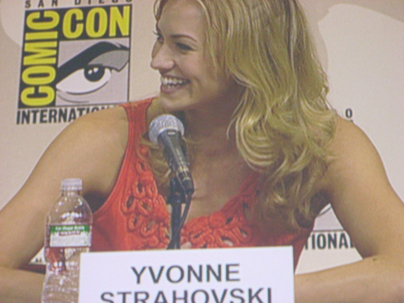 Yvonne Strahovski
