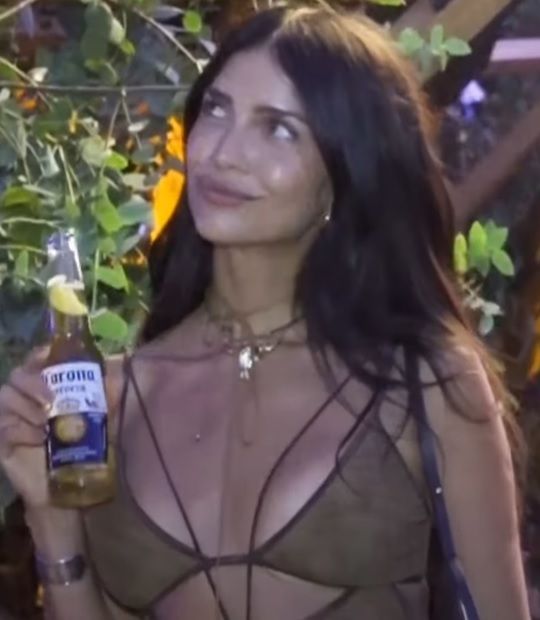 Zaira Nara