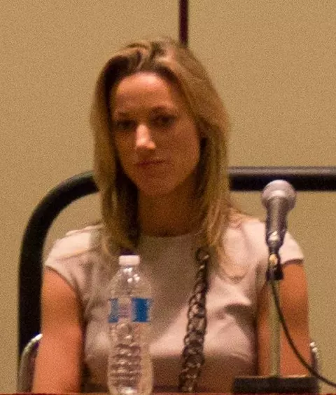 Zoie Palmer