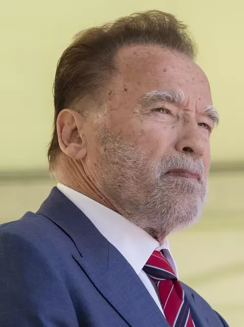 Arnold Schwarzenegger at a USCIS naturalization ceremony held at Mount Vernon in Virginia, July 4th (2025)