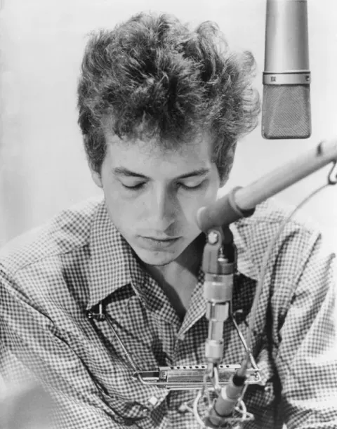 Bob Dylan (1963)