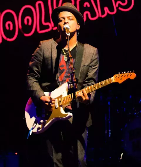 Bruno Mars (2010)