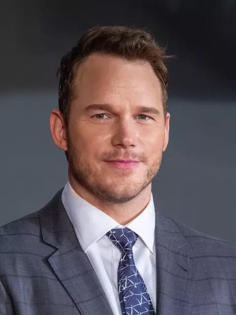 Chris Pratt at the red carpet of the Jurassic Park: Fallen Kingdom premiere in Tokyo, Japan (2018)