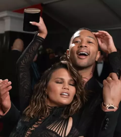 Chrissy Teigen at 2017 Grammy Awards Red Carpet