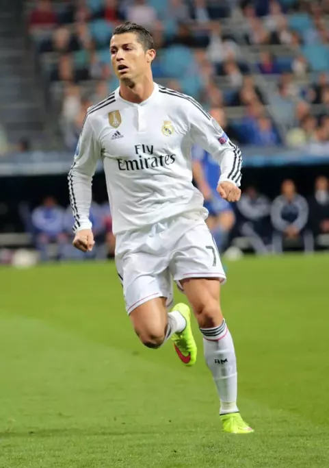 Cristiano Ronaldo at Estadio Santiago Bernabeu (2015)