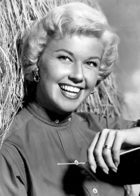Doris Day (1957)