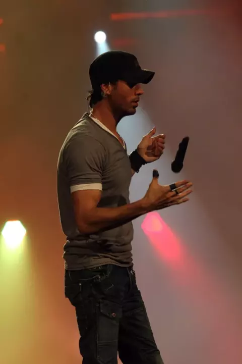 Enrique Iglesias (2011)
