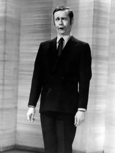 George Carlin (1969)