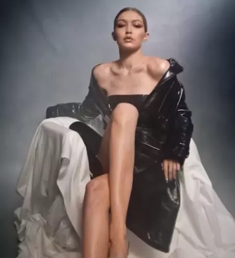 Gigi Hadid (2017)