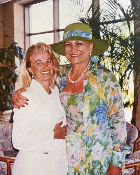 Hebe Camargo (1994)
