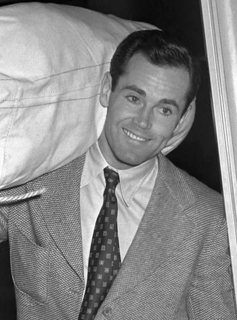 Henry Fonda (1942)