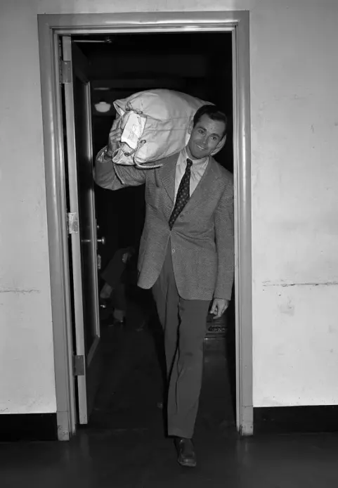 Henry Fonda (1942)