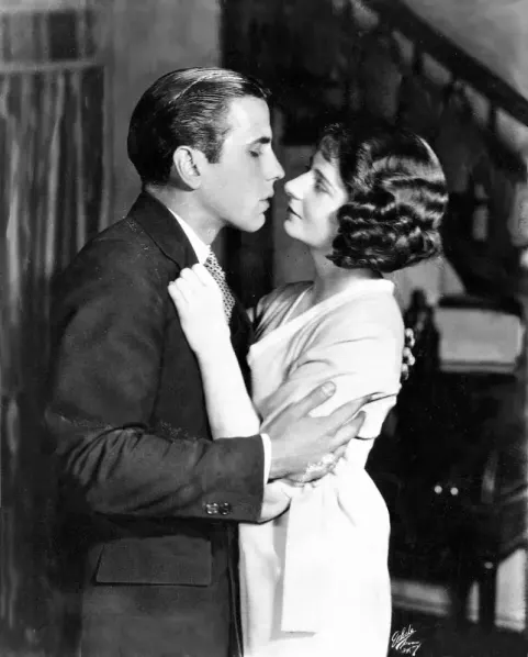 Humphrey Bogart (1925)