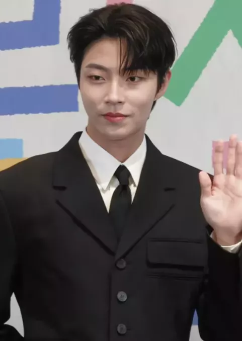 Hwang In-yeop (2024)