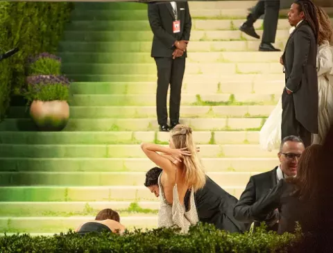Jay-Z at the 2026 Met Gala, wearing fashion in theme of "Costume Art"