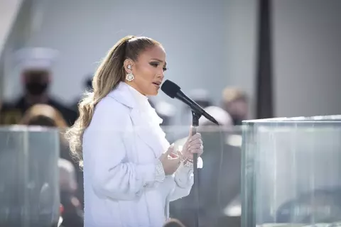 Jennifer Lopez (2021)