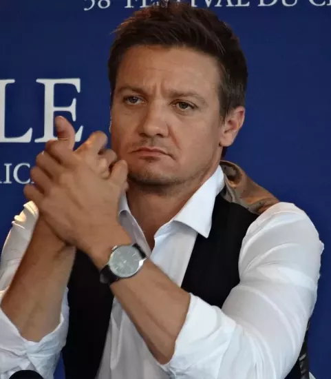 Jeremy Renner at the Festival Deauville 2012