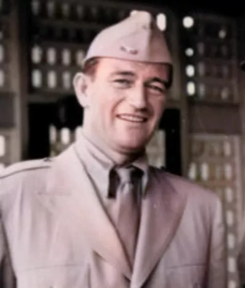 John Wayne (1943)
