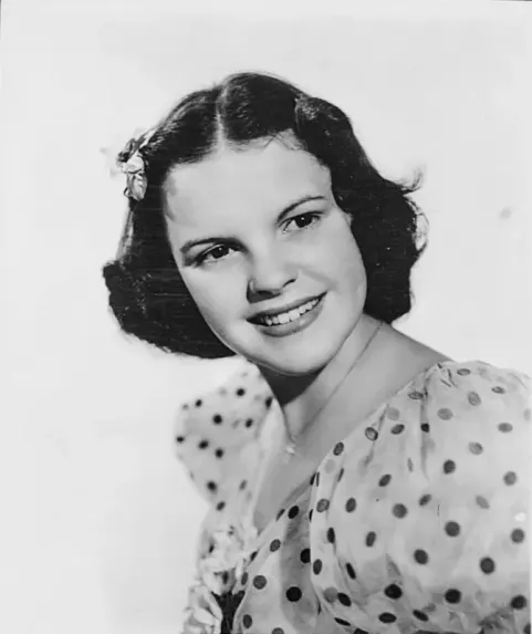 Judy Garland (1936)