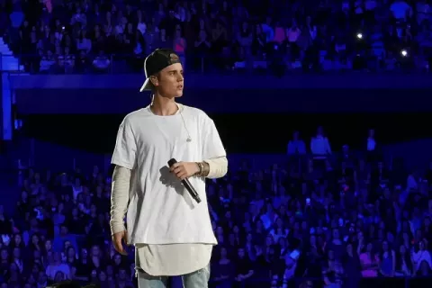 Justin Bieber (2015)