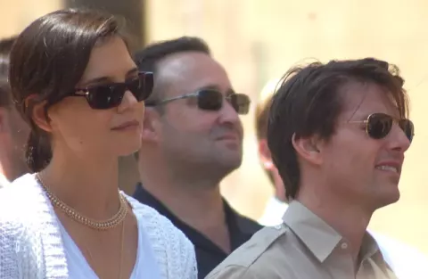 Katie Holmes (2009)