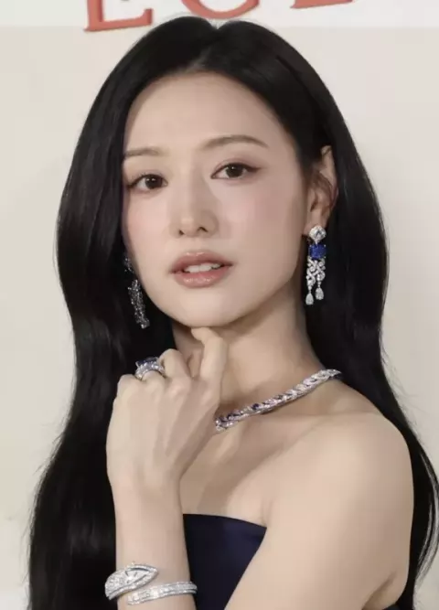 Kim Ji-won (2026)