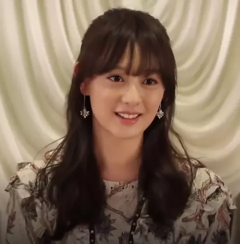 Kim Ji-won (2018)