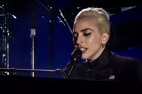 Lady Gaga (2016)