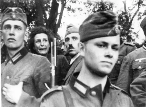 Leni Riefenstahl (1939)