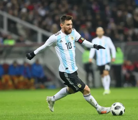 Lionel Messi (2017)