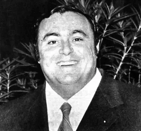 Luciano Pavarotti (1972)