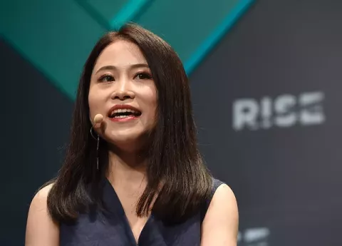 Ms Yeah at the Hong Kong Convention and Exhibition Centre in Hong Kong (2018)