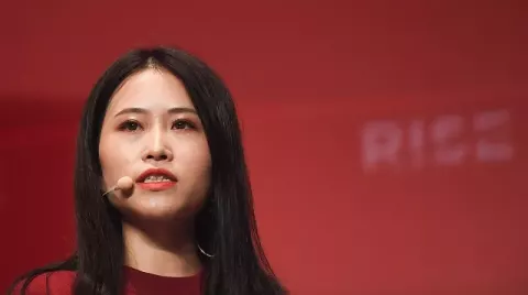 Ms Yeah at the Hong Kong Convention and Exhibition Centre in Hong Kong (2018)