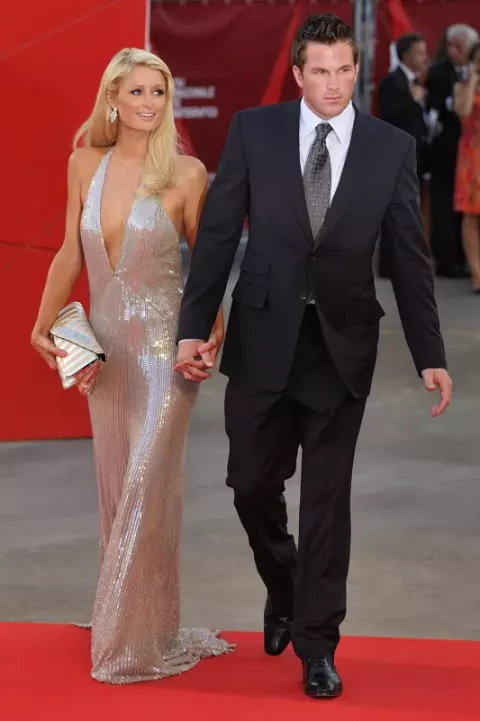 Paris Hilton (2009)