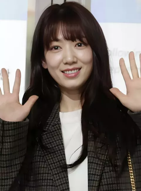 Park Shin-hye (2024)