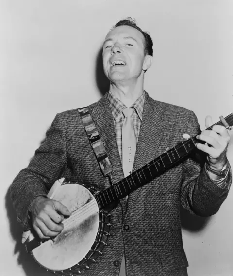 Pete Seeger (1955)