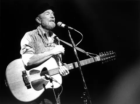 Pete Seeger (1986)