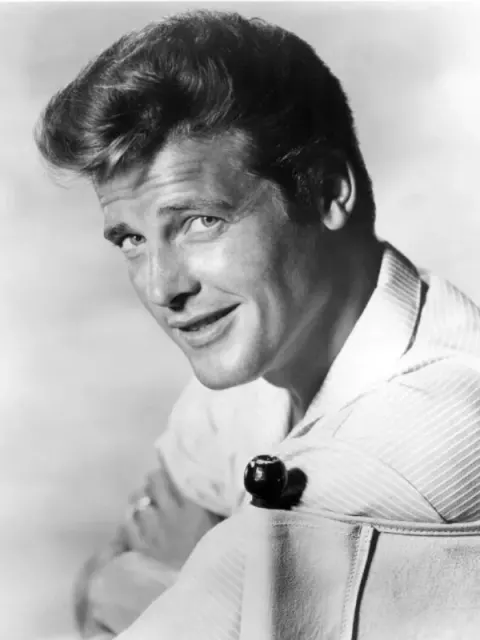 Roger Moore (1966)
