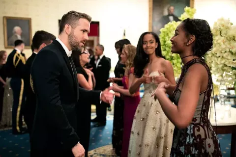 Ryan Reynolds (2016)