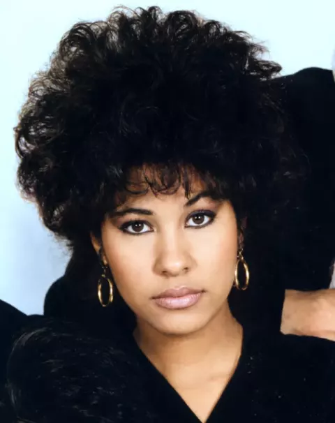 Selena (1986)