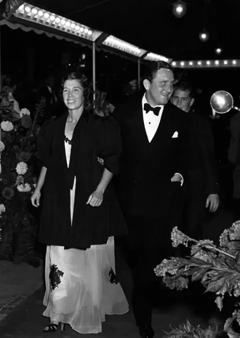 Spencer Tracy at motion picture premiere of The Life of Emile Zola in Los Angeles (1937)