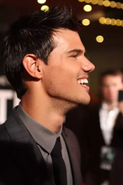 Taylor Lautner (2011)
