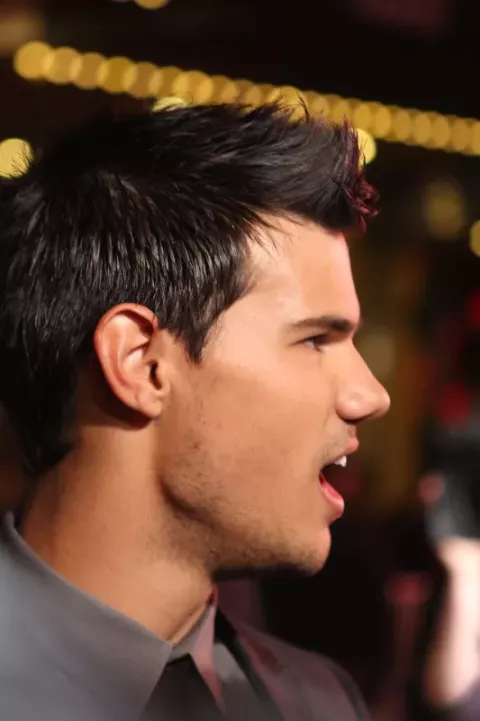 Taylor Lautner (2011)