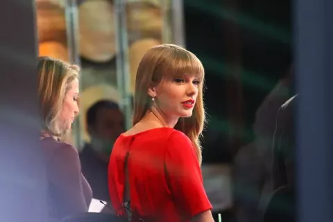 Taylor Swift (2012)