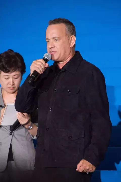 Tom Hanks (2016)