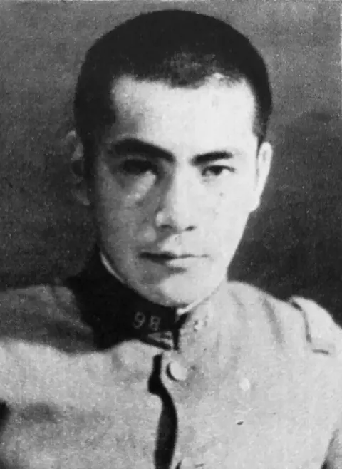 Toshirō Mifune (1943)