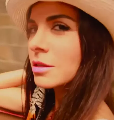 Vanessa Arias (2016)