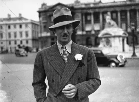 Walt Disney (1935)