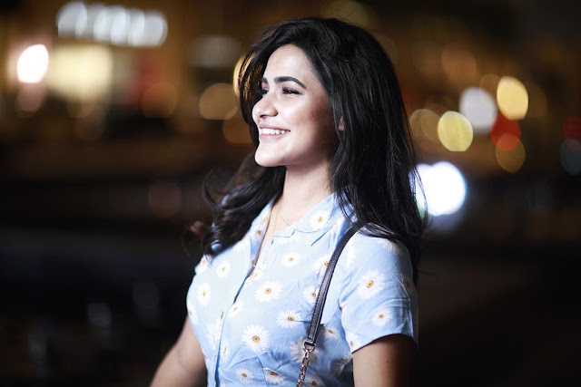 Ashu Reddy Wiki, Age, Bio, Videos, Movies & More