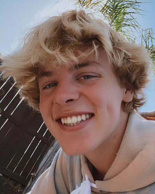 Jack Wright (Tiktok) Jack Wright (Tiktok)
